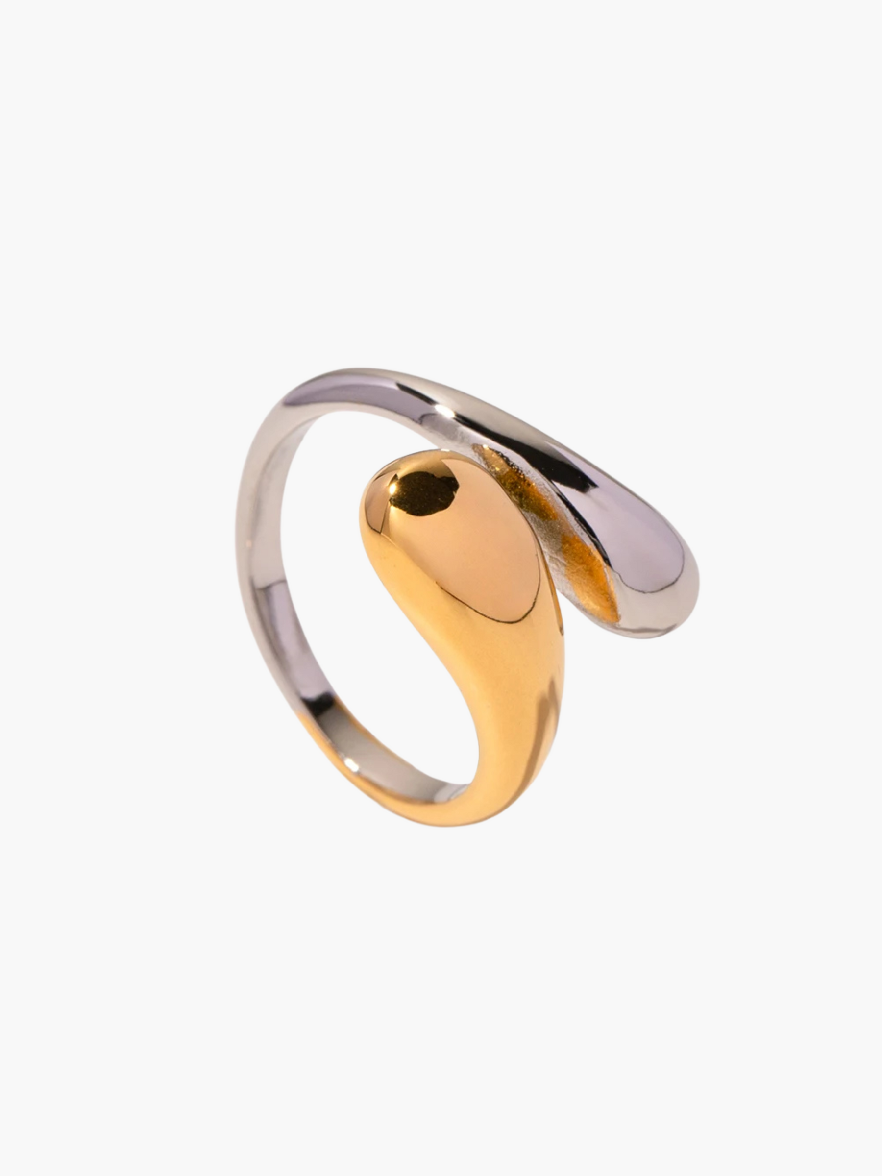 Esra | 18K Elegante Ring met Kruissnede