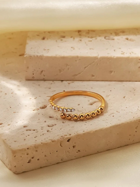 Nola | 18K Open Ring met Zirkonia Steentjes