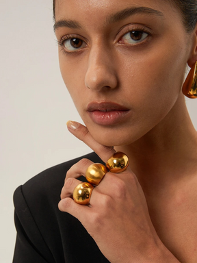 Yente | 18K Vintage Mat Chunky Ring