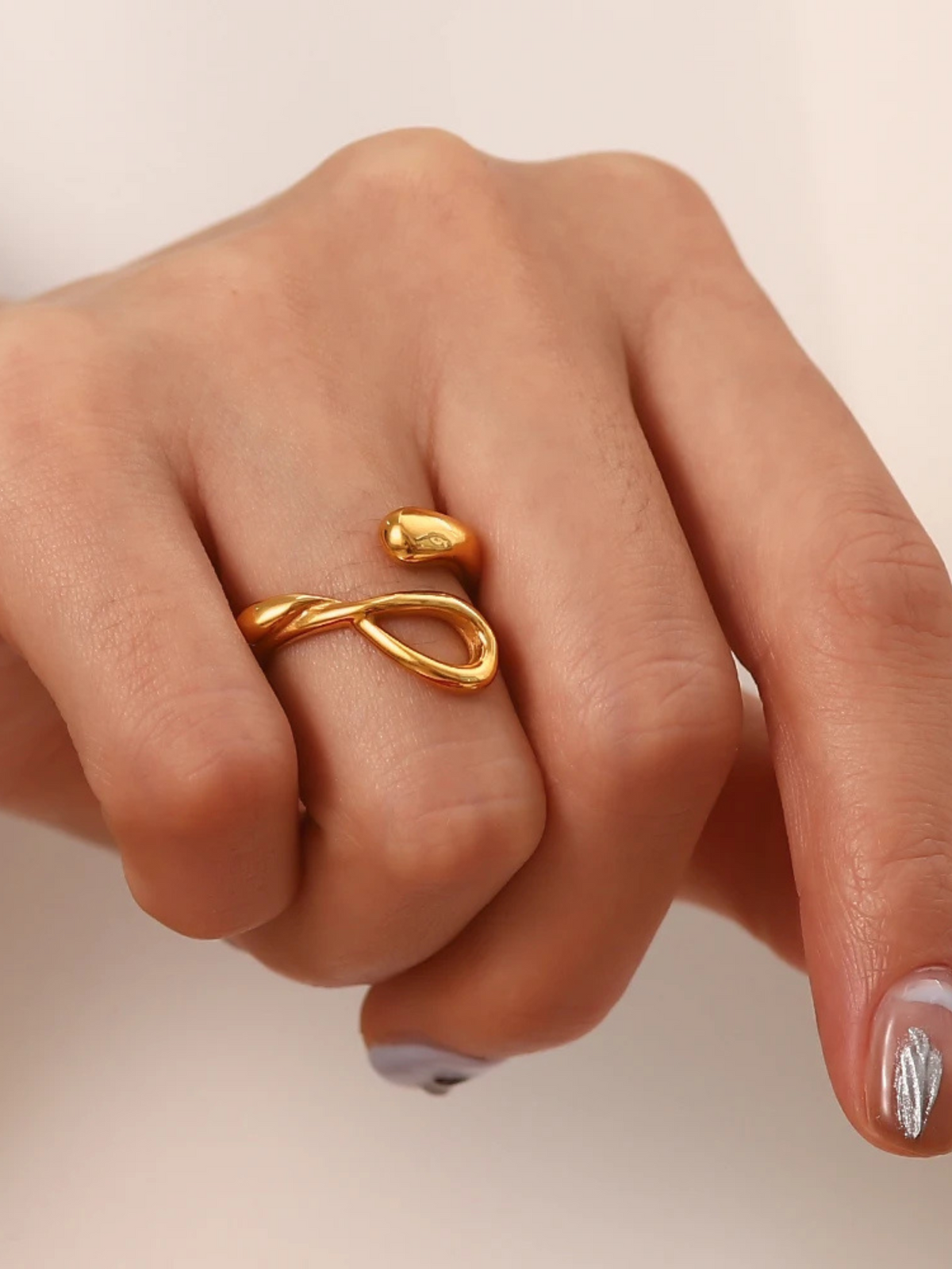 Zayna | 18K Gedraaide Knoop Ring