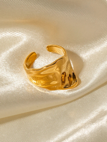 Margot | 18K Robuuste Kreuklak Ring