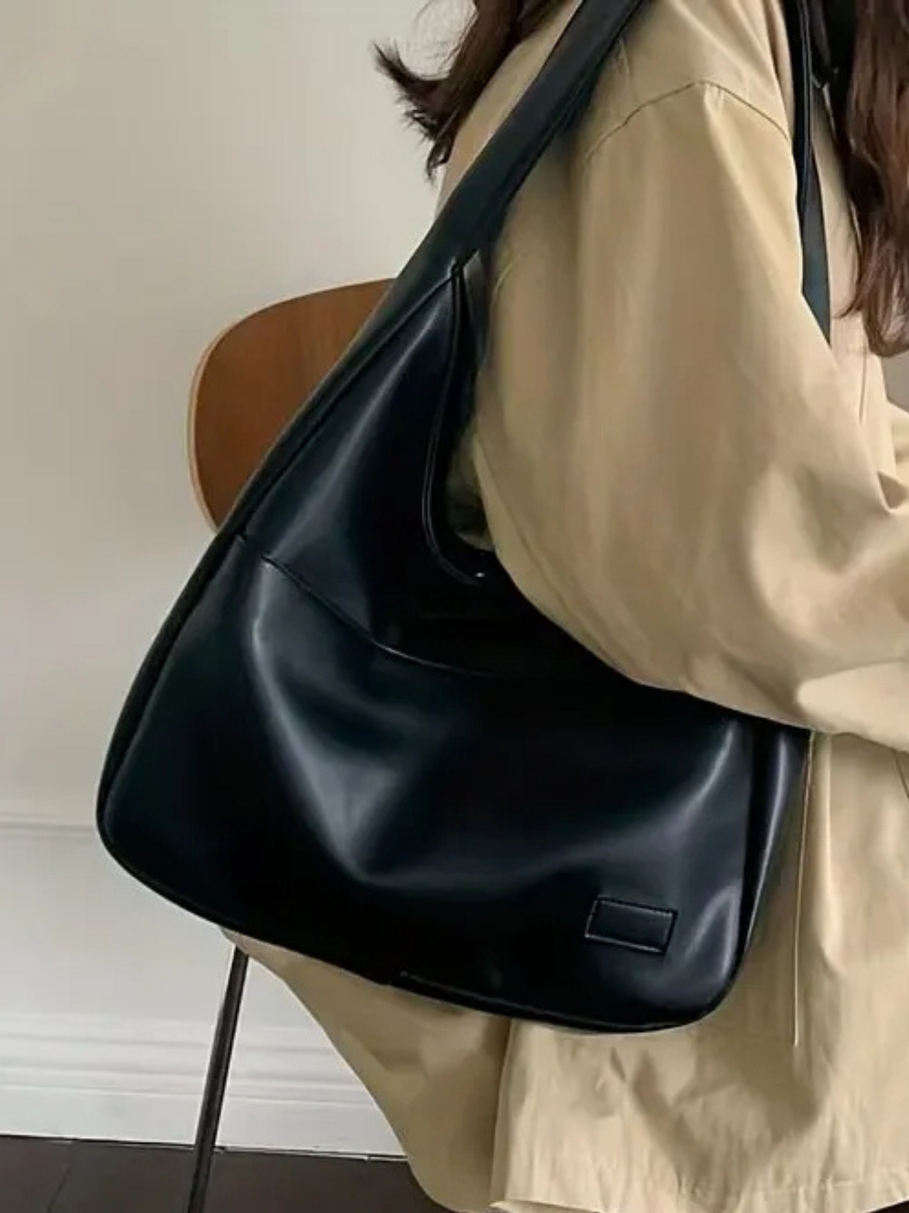 Indira | Luxe Hobo Schoudertas van Hoogwaardig Leer