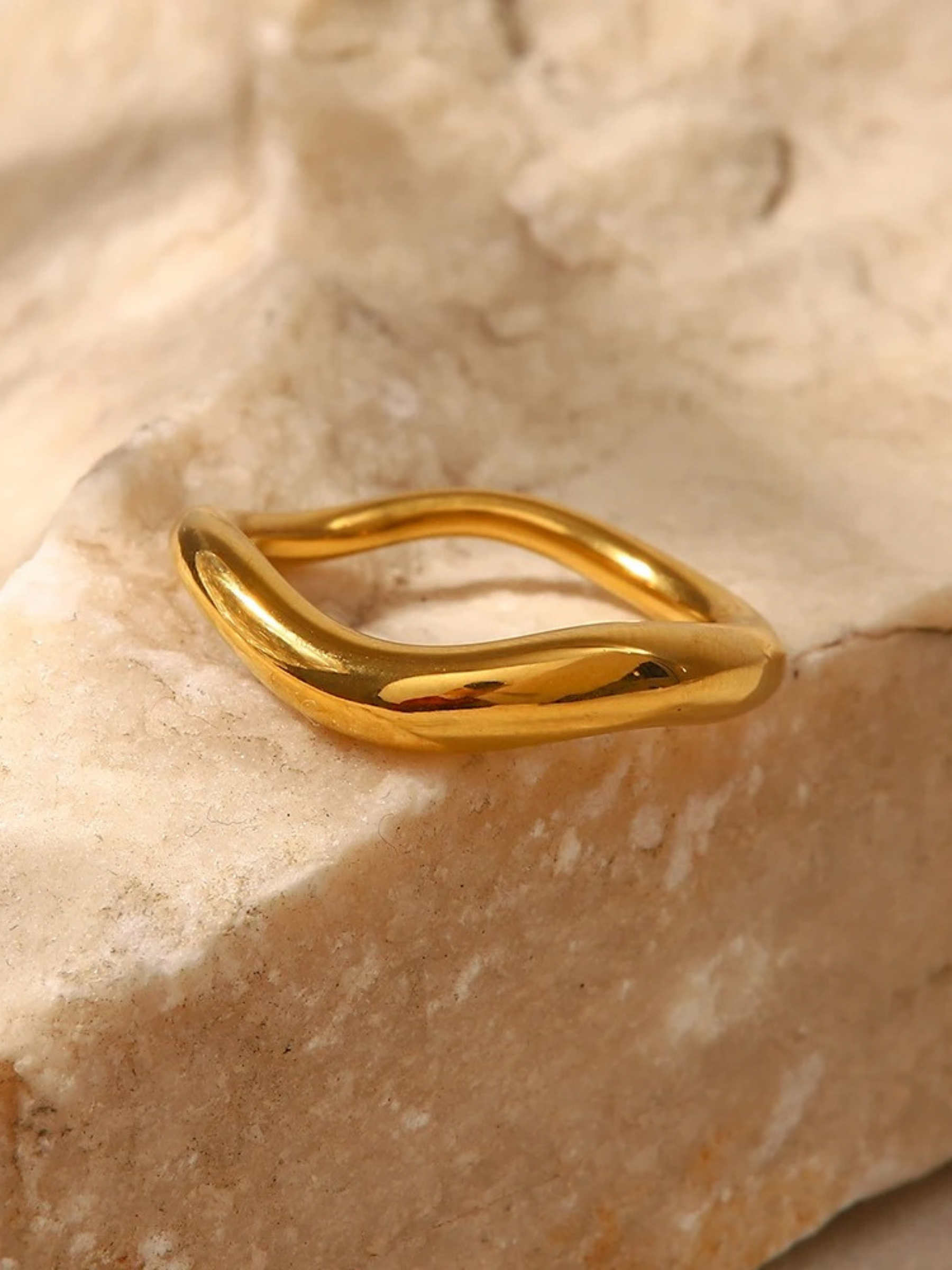 Sylvie | 18K Elegante Golvende Ring