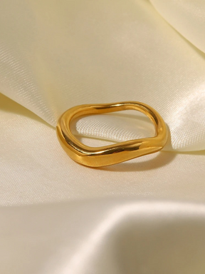 Sylvie | 18K Elegante Golvende Ring