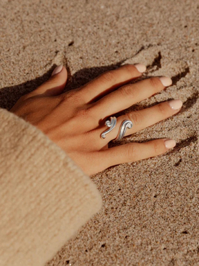 Claire | Minimalistische Ring met Draadcirkel