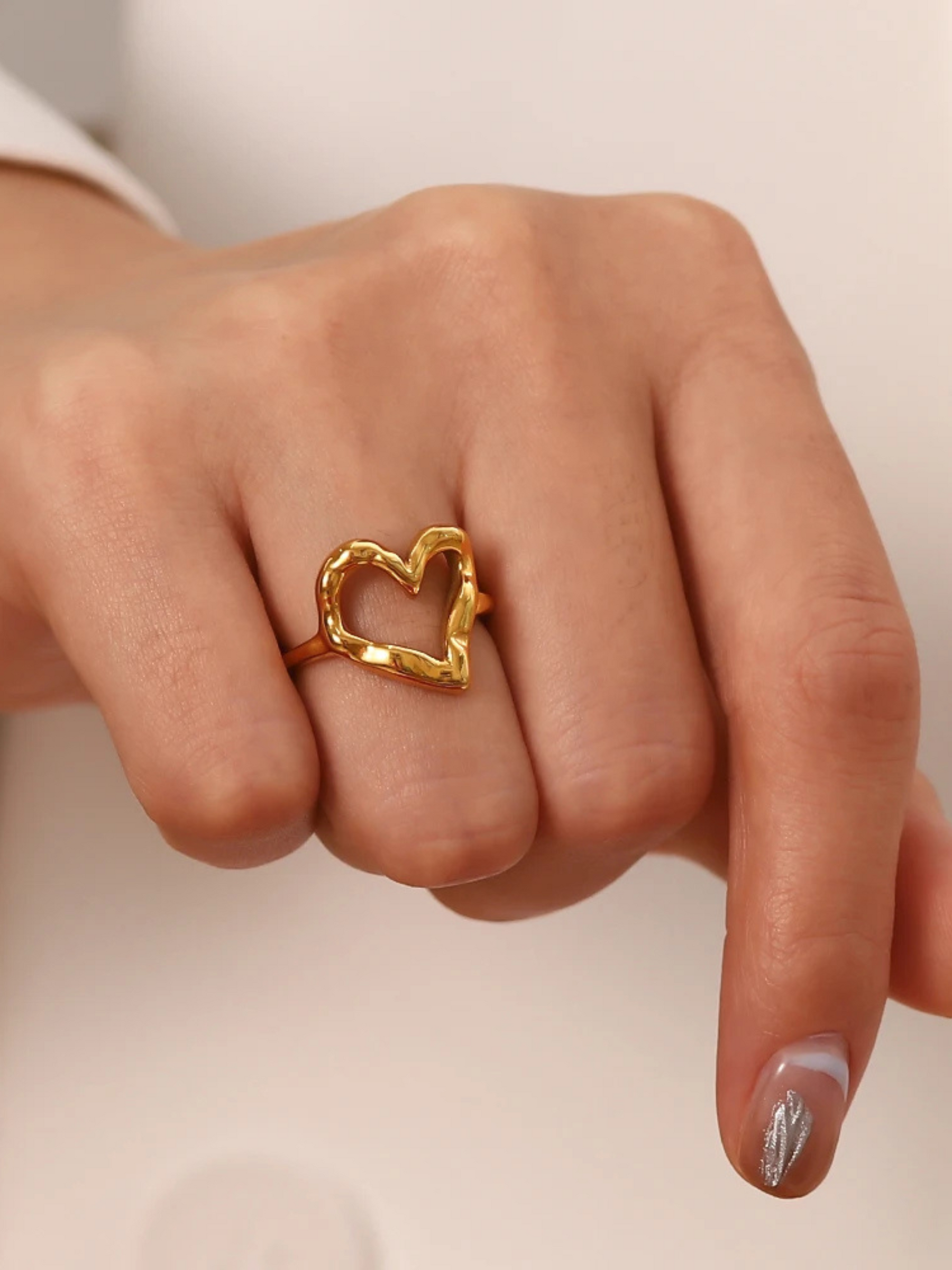 Cleo | 18K Vintage Hart Ring