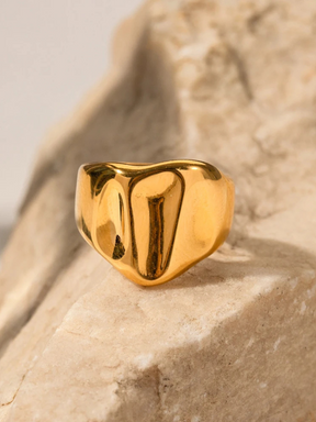 Noor | 18K Chunky Ring met Brede Vlakkant