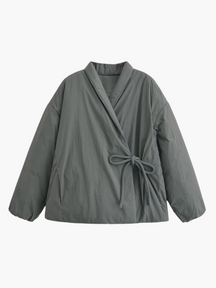 Isabelle | Effen Kimono-Stijl Jack met Lange Mouwen en Vetersluiting